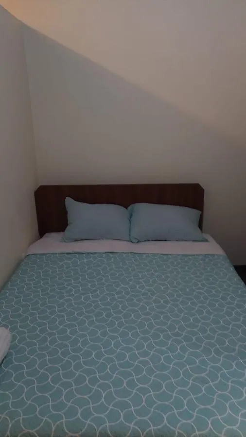 Studio 27 Inn Piarco 3*,